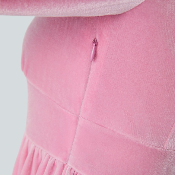 Halara Everyday Deep V Neck Ruffled Hem Velvet Mini Chill Dress size Medium - Picture 5 of 14